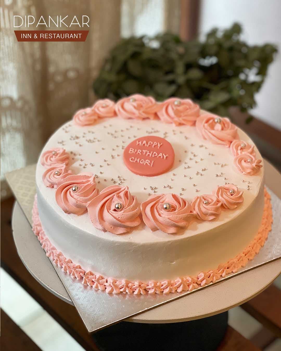 Classic Vanilla Cake