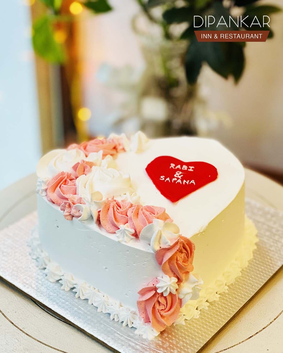White Truffle Cake